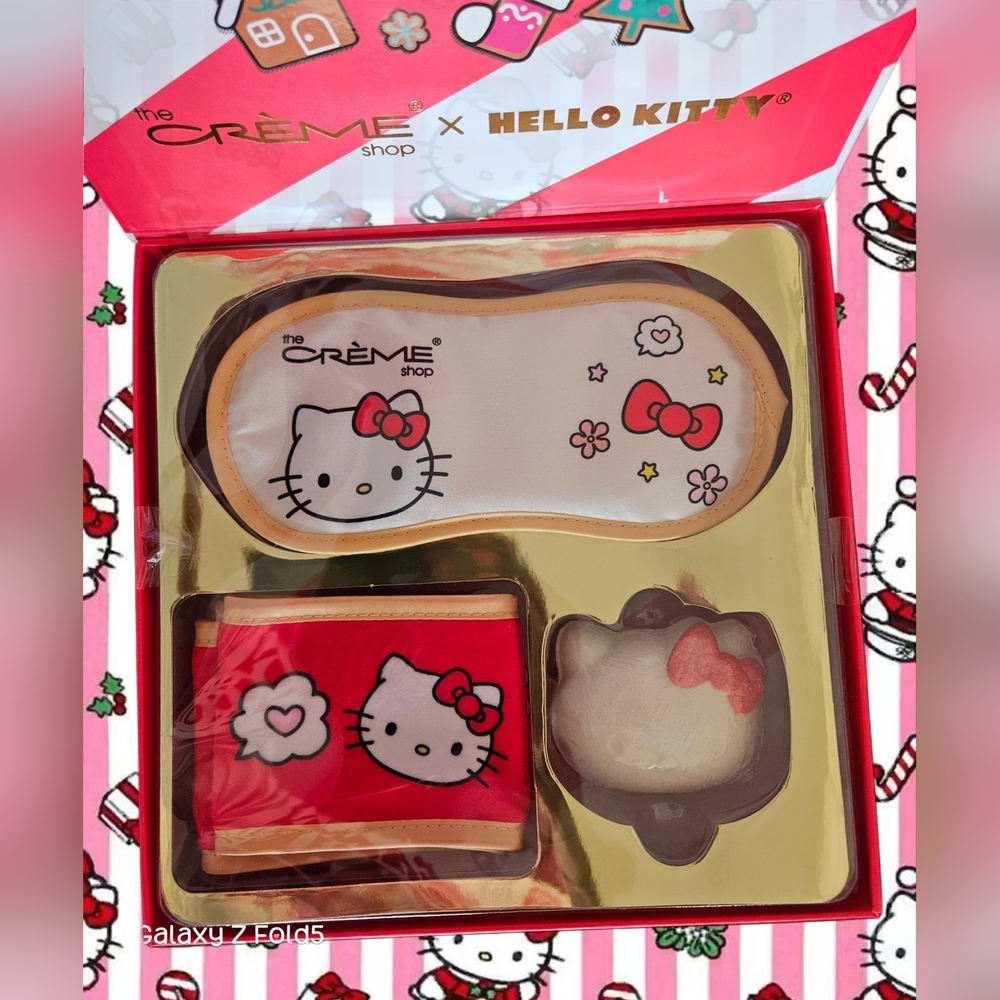 ❤️ The Crème Shop hello kitty "hello holidays" spa gift ❤️